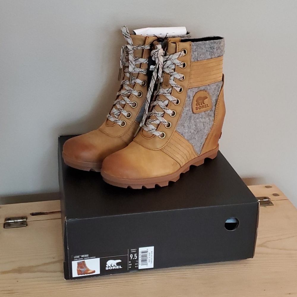 Sorel Lexie Wedge Camel Brown